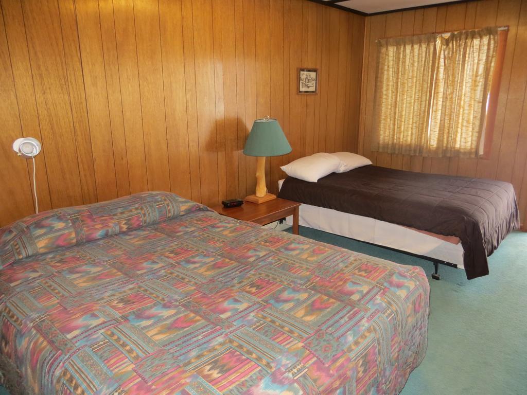 Black Cat Guest Ranch Brule Mines Habitación foto